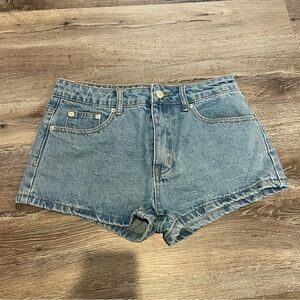 Edikted - Bow Pocket Washed Denim Shorts